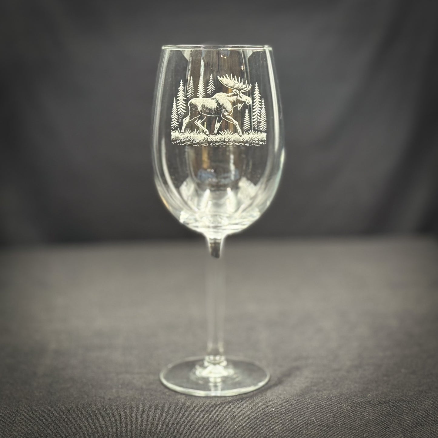 Moose in the Forest 19 oz Stemmed Wine Glass