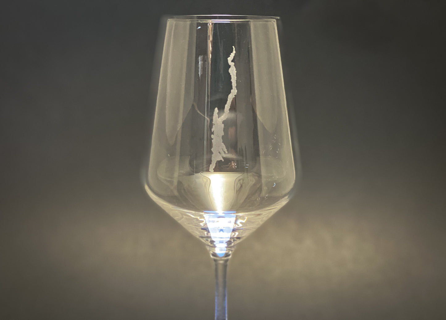 Lake George - Stemmed Crystal Wine 17.25 oz