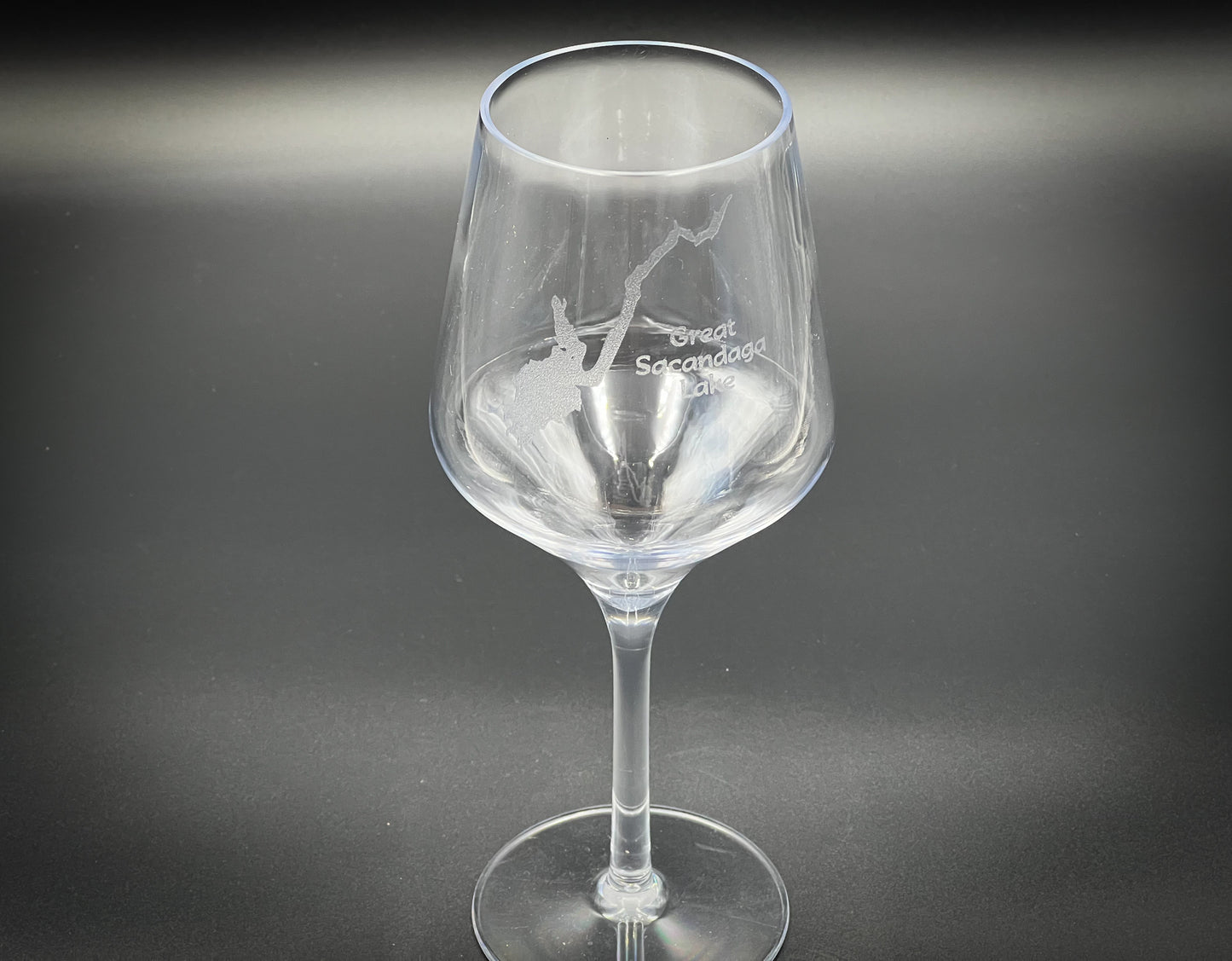Make My Lake 16 oz Stemmed Unbreakable Wine Glass