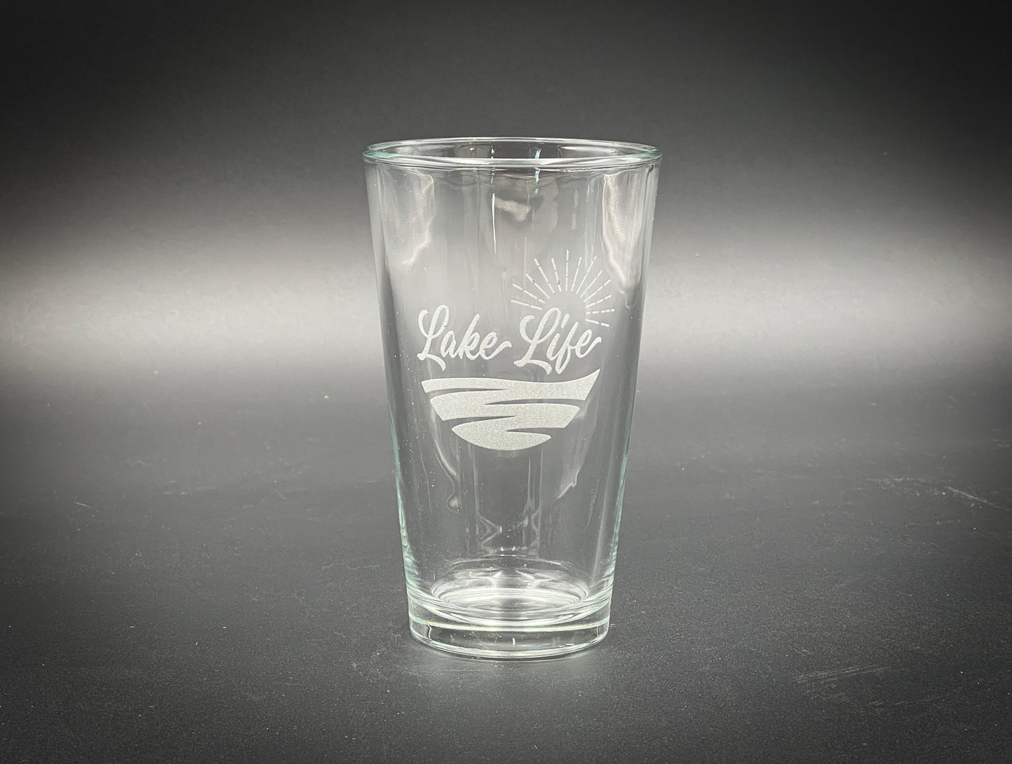 Lake Life Sunny Days - Pint glass