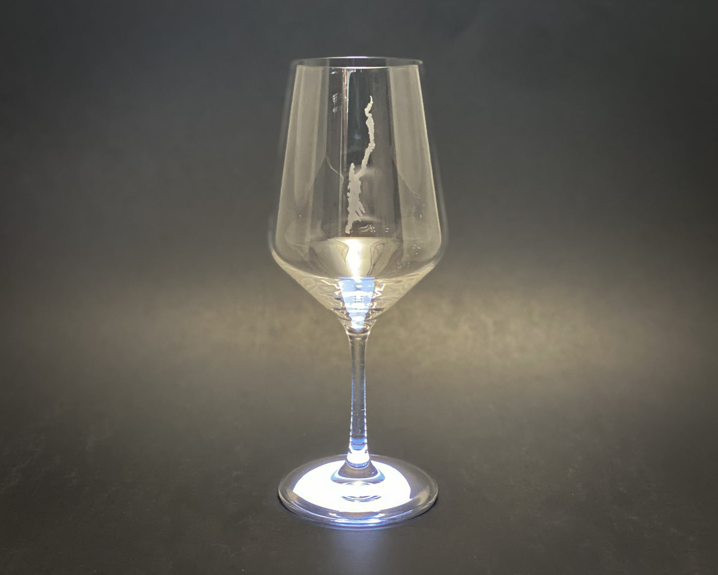 Lake George - Stemmed Crystal Wine 17.25 oz