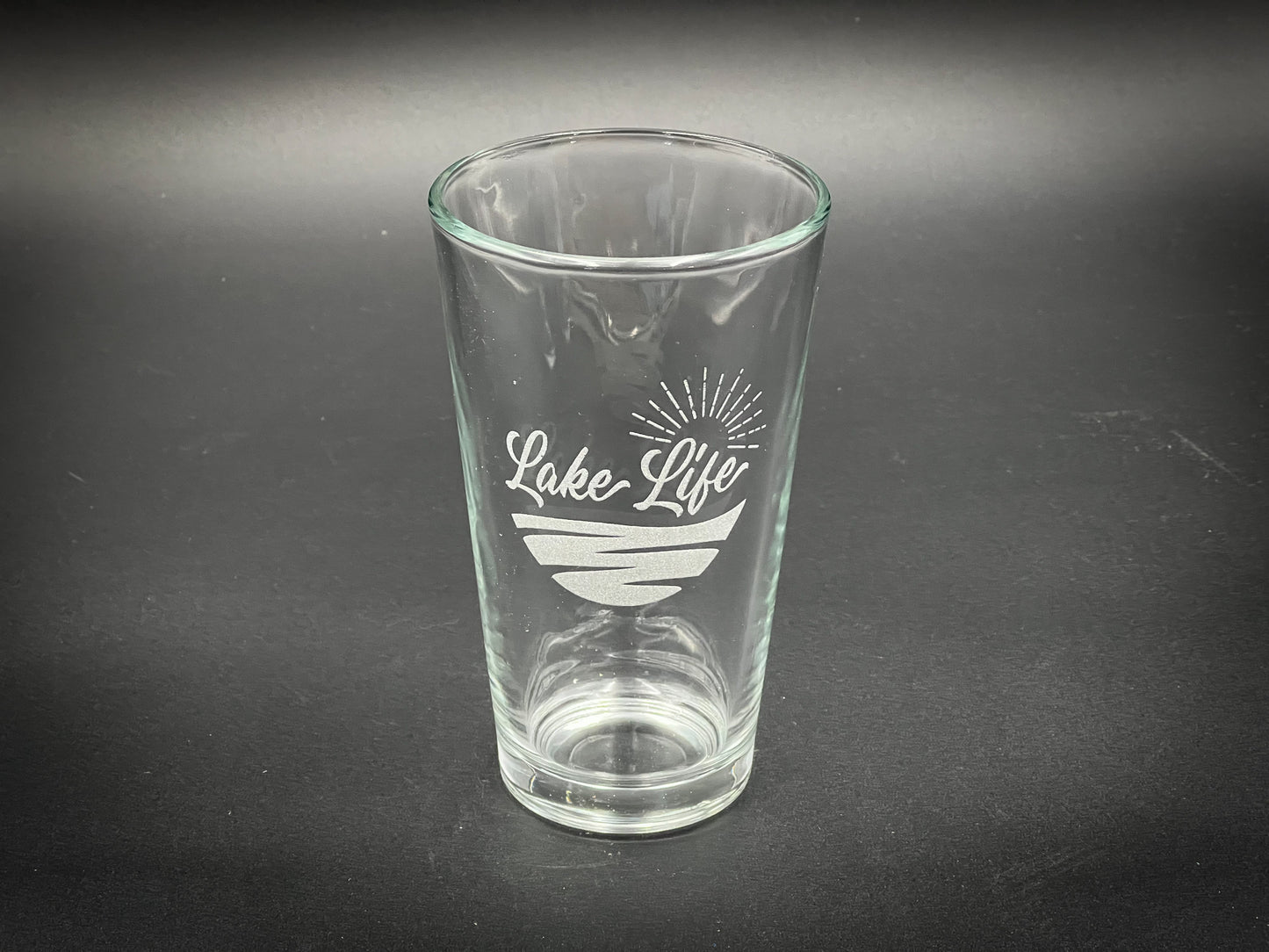 Lake Life Sunny Days - Pint glass