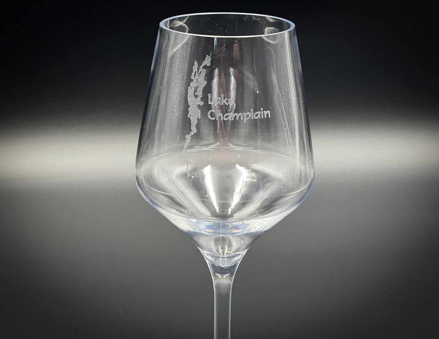 Make My Lake 16 oz Stemmed Unbreakable Wine Glass