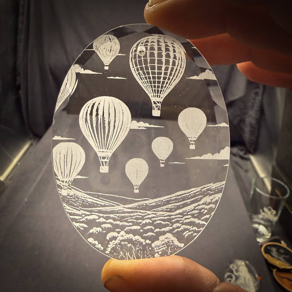 Hot Air Balloons – Engraved Glass Ornament