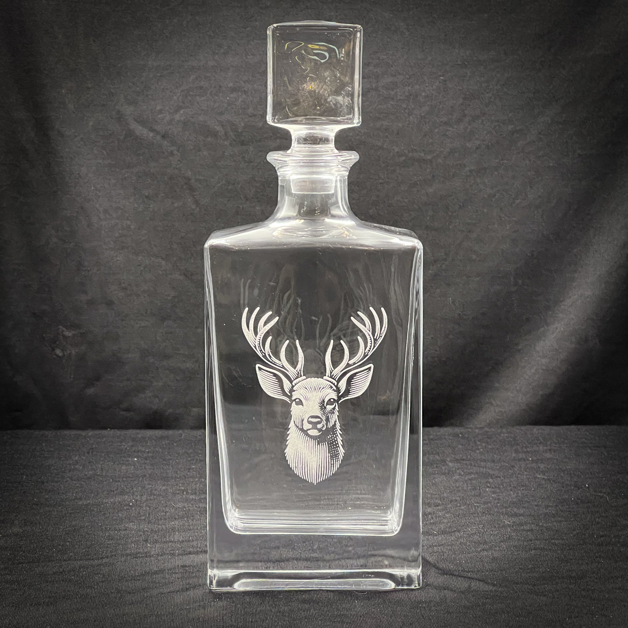 Stag 810 ml Rectangle Whiskey Decanter