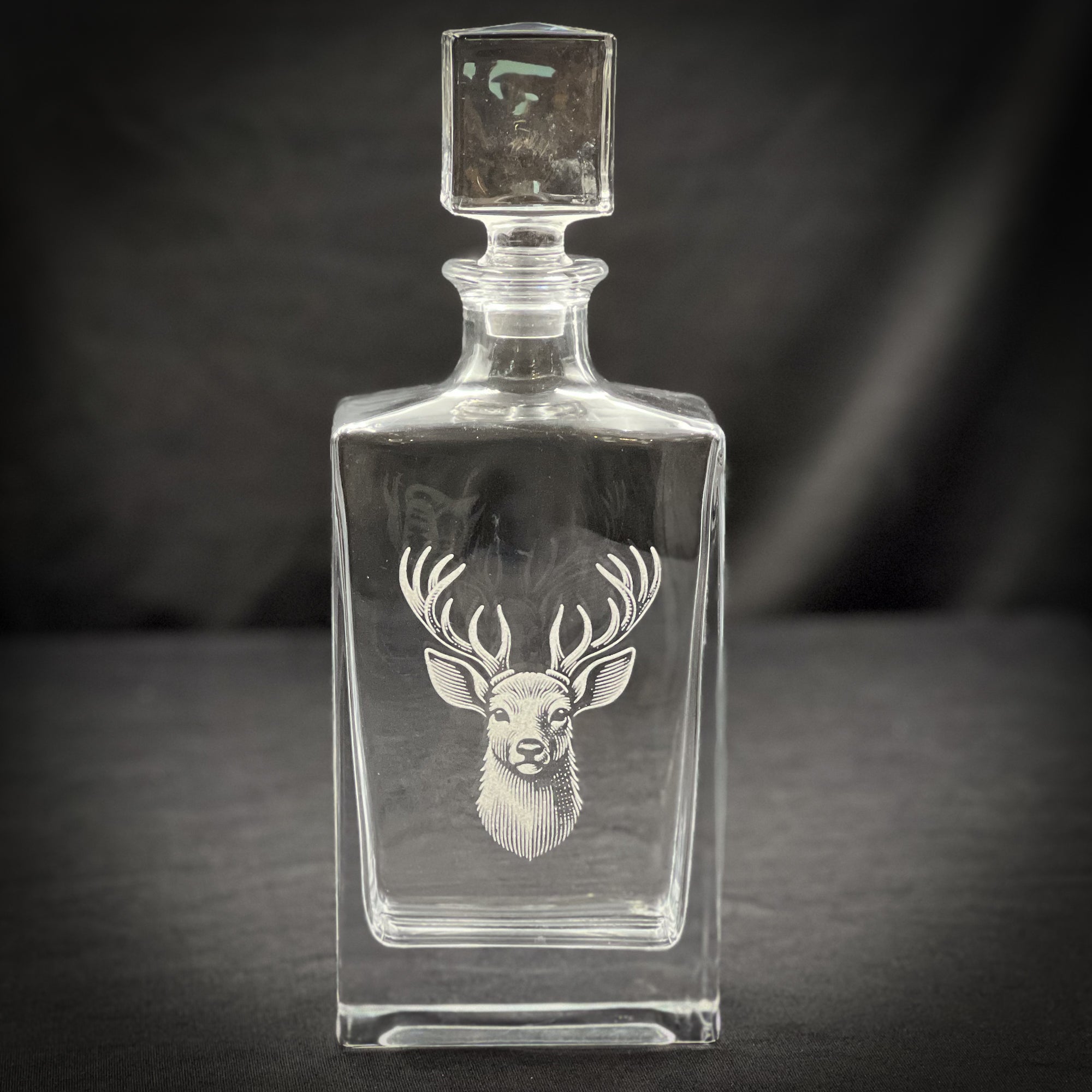 Stag 810 ml Rectangle Whiskey Decanter