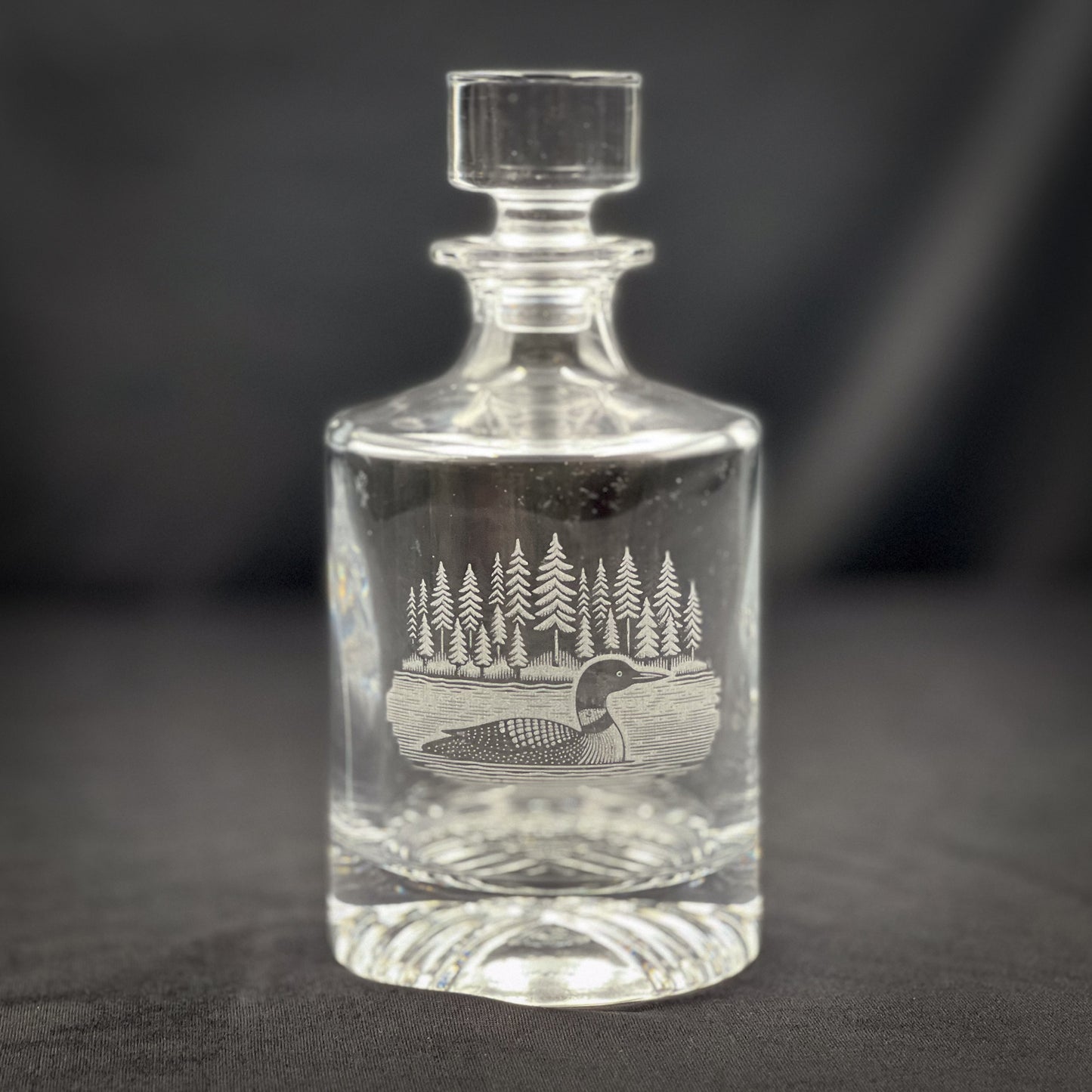 Loon on a Lake  - 850ml Whiskey Decanter