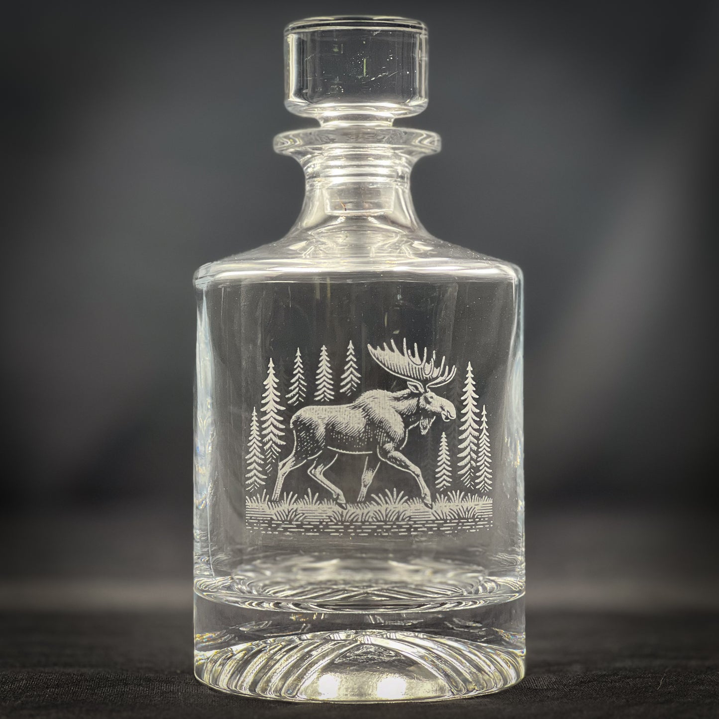 Moose in a Forest - 850ml Round Whiskey Decanter