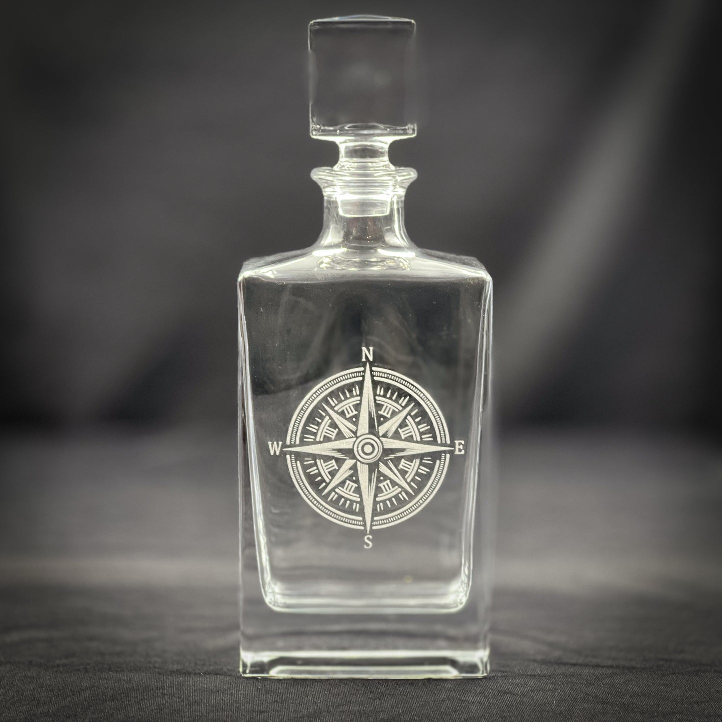 Compass - 810 ml Rectangle Whiskey Decanter