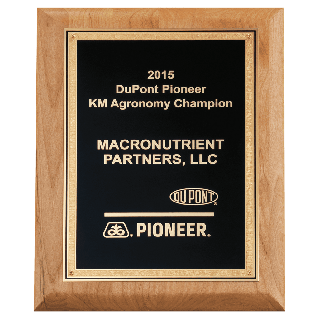 Alder Wood Plaque with Black Textured Gold 7" x 9" Natural Florentine Bordered LaserFX Plate