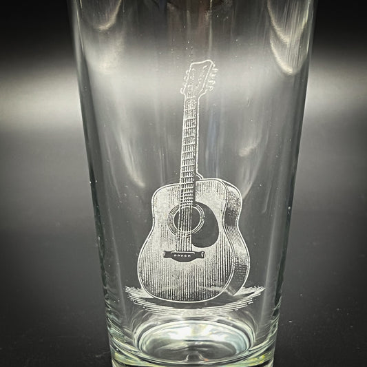 Acoustic Guitar - Pint glass
