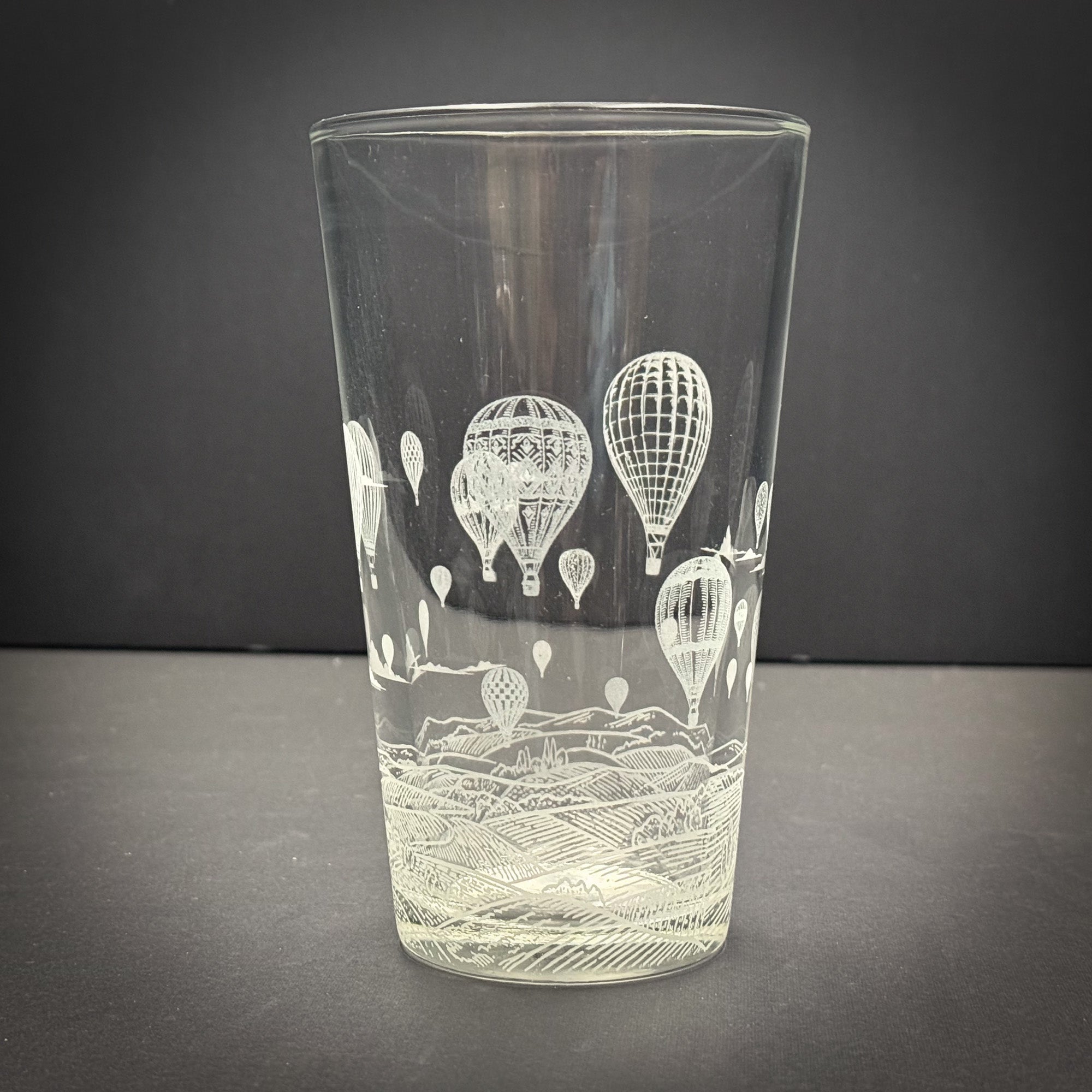 Hot Air Balloon full wrap Pint Glass