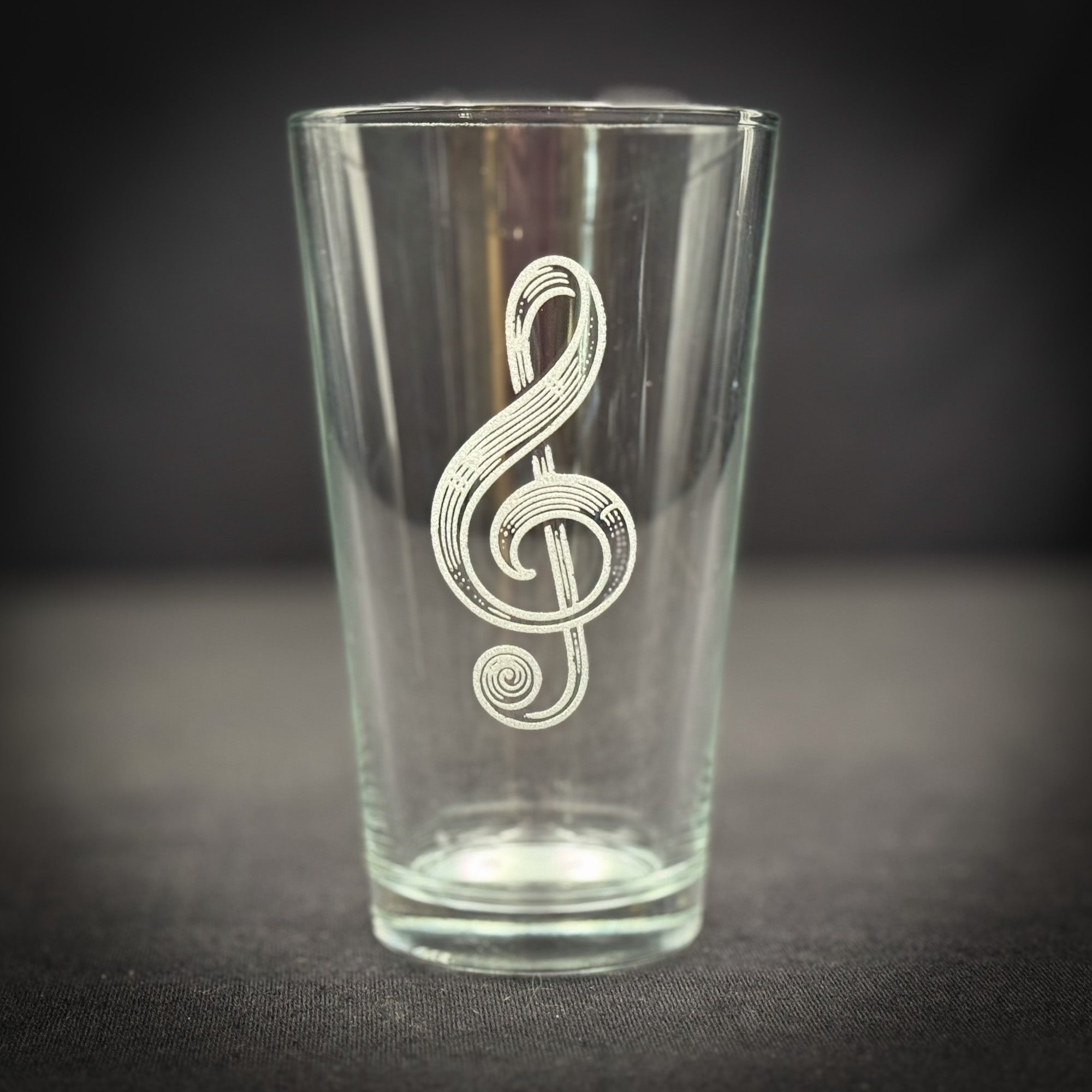 G clef  Customizable  - Pint glass