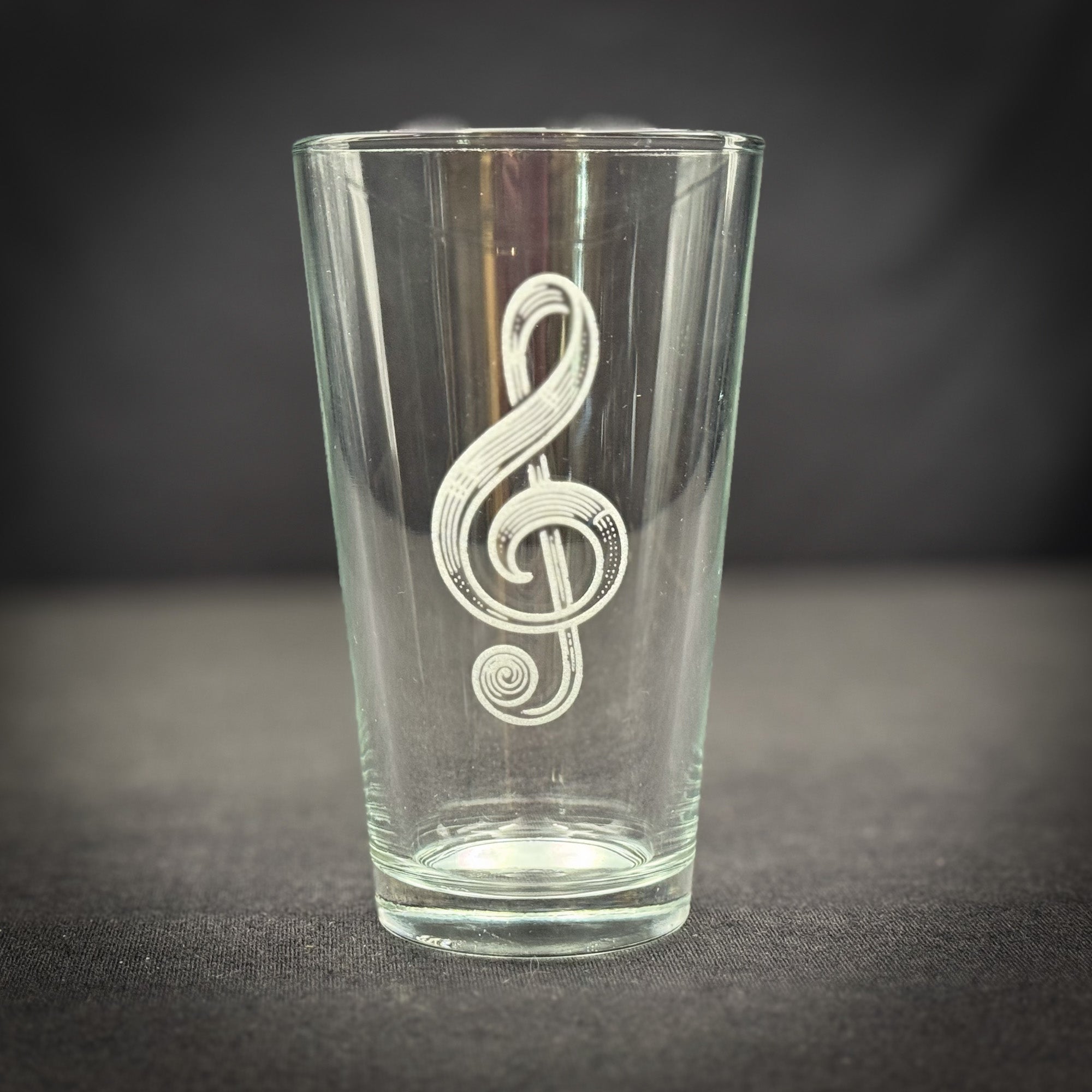 G clef  Customizable  - Pint glass