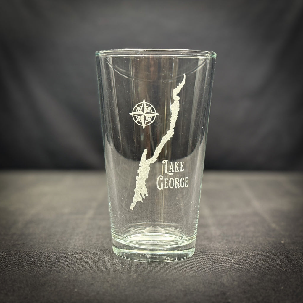 Lake George NY Vintage  pint glass