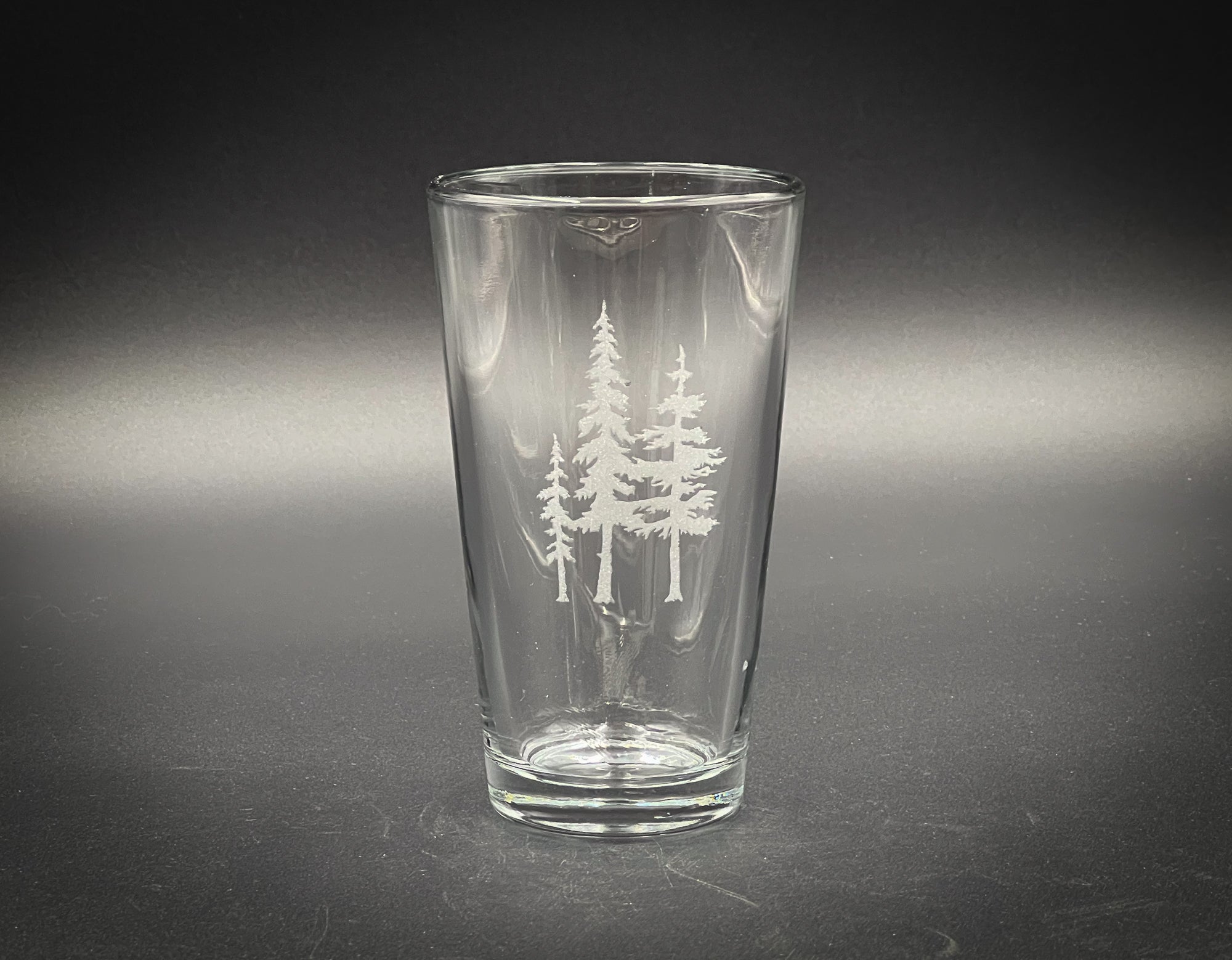 3 Trees Pint glass