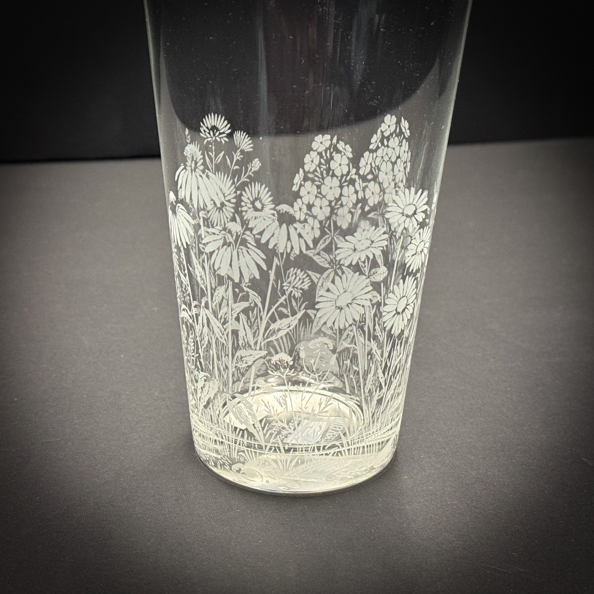 Wildflowers full wrap Pint Glass