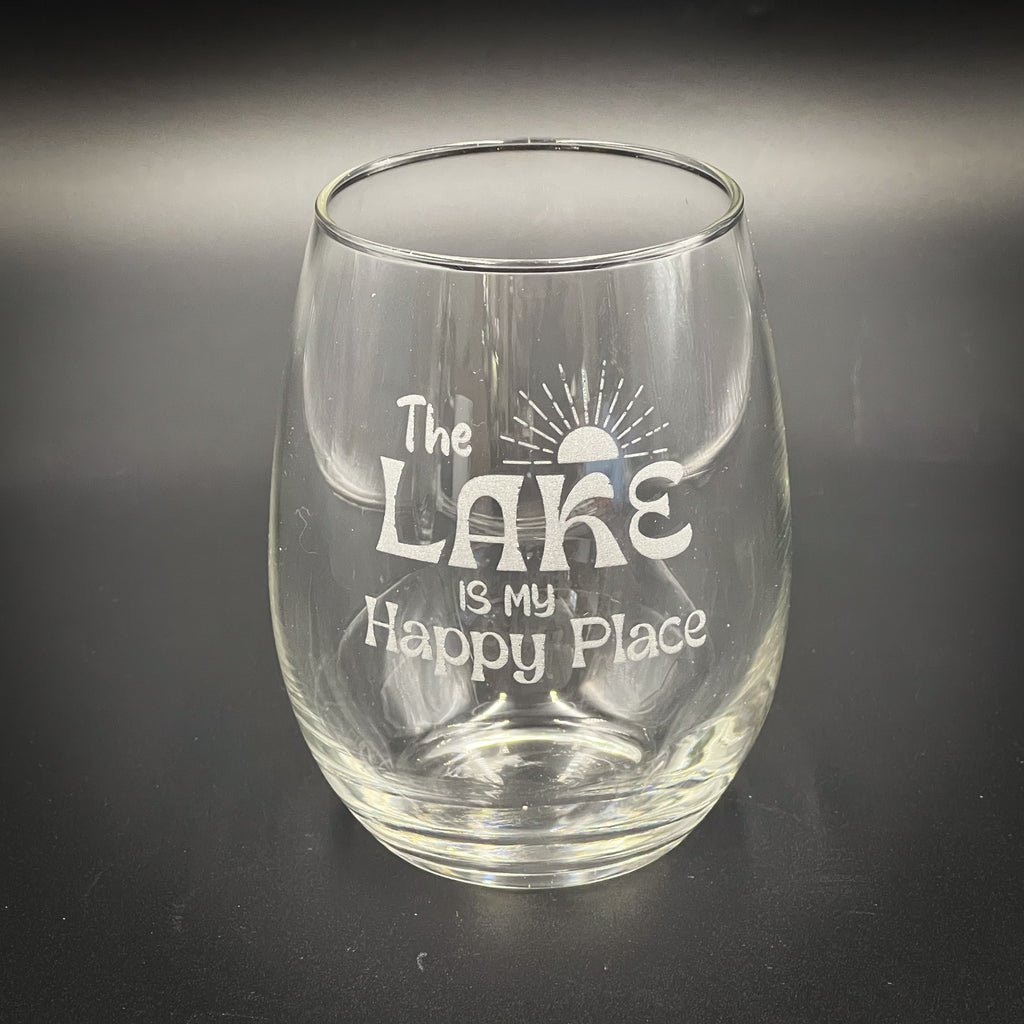The lake in my Happy Place - Etched 15 oz Stemless Wine Glass