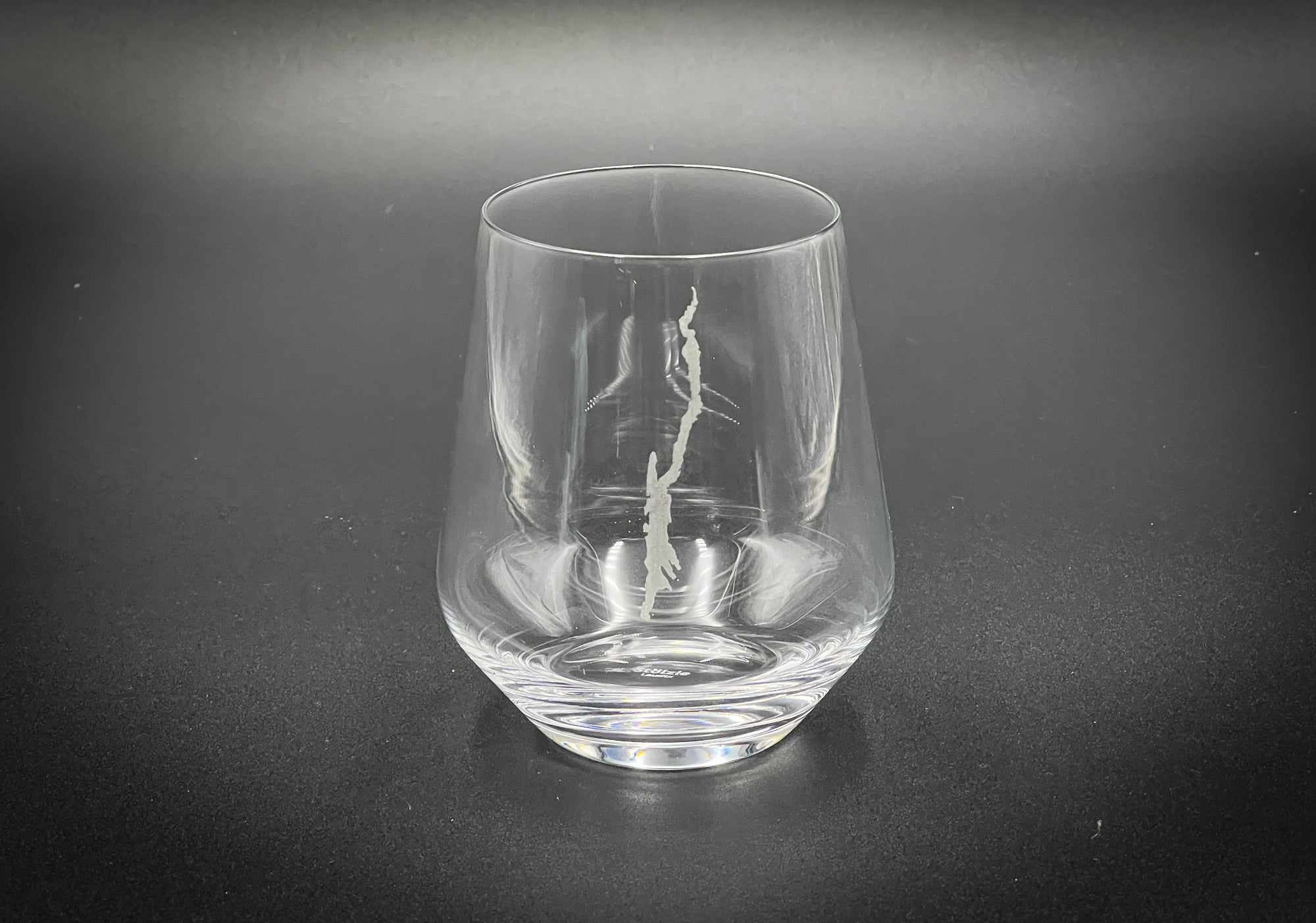 Lake George  Stolzle Crystal Rocks and Wine 16 oz