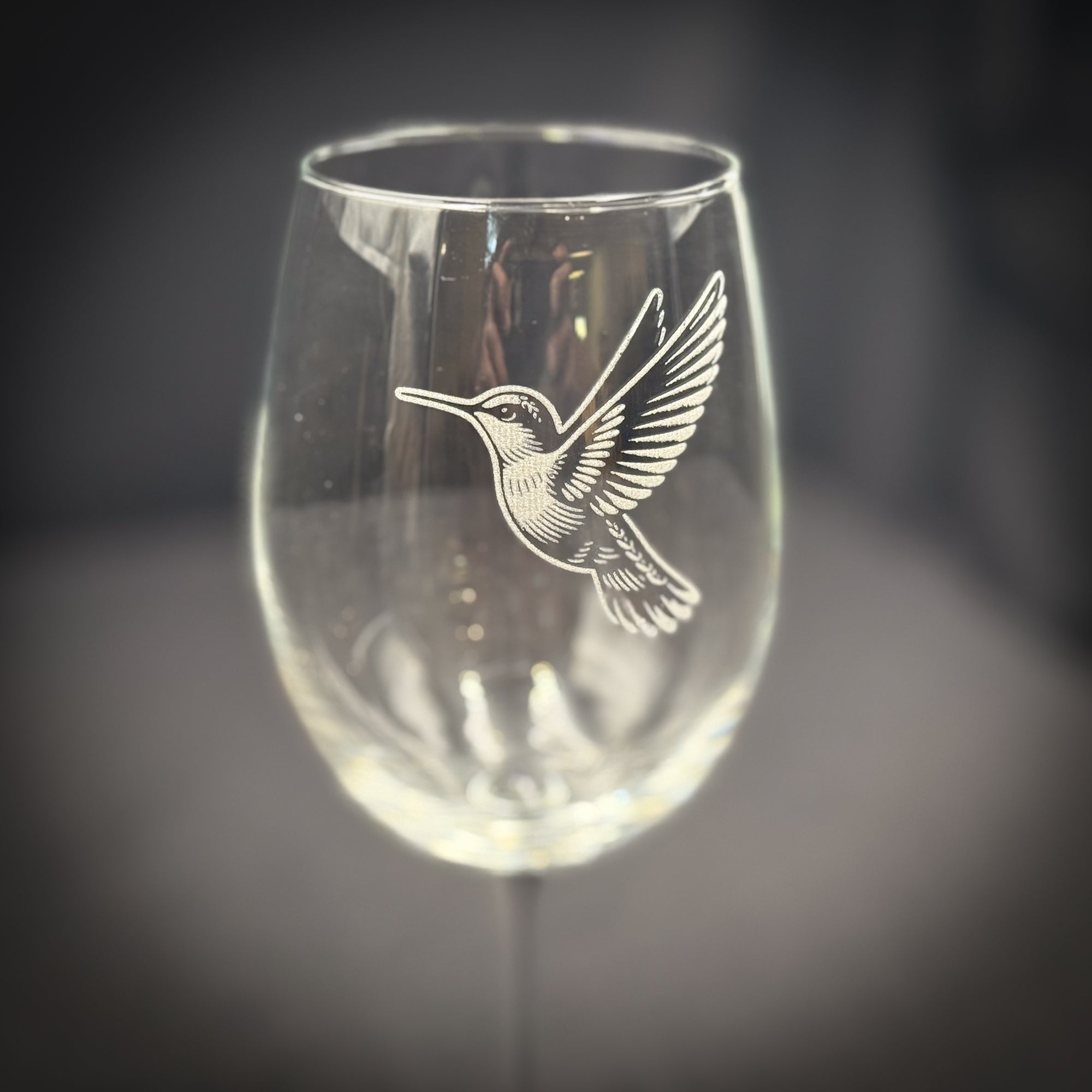 Hummingbird 19 oz Stemmed Wine Glass