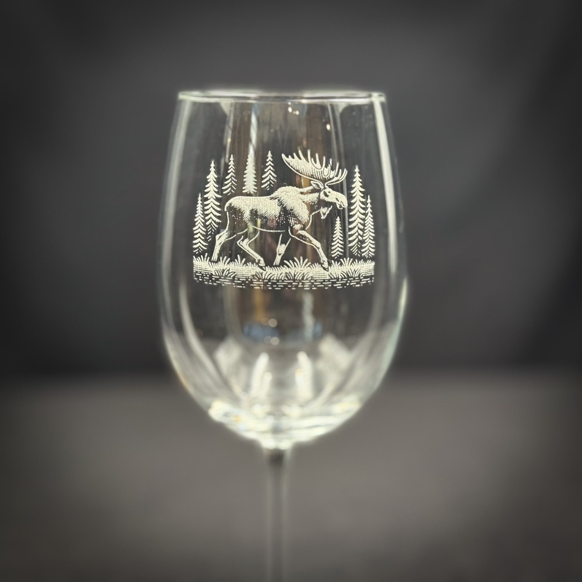 Moose in the Forest 19 oz Stemmed Wine Glass
