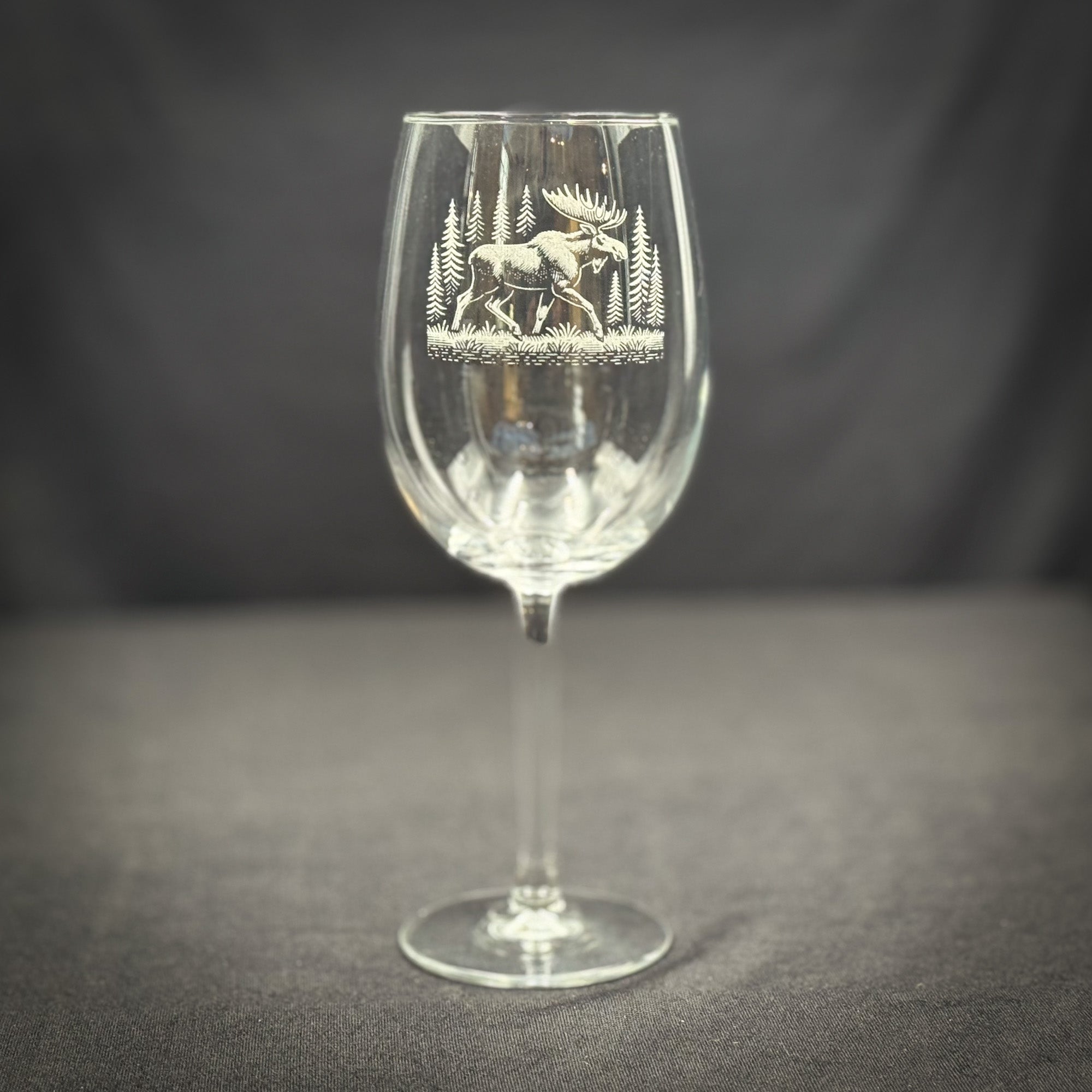 Moose in the Forest 19 oz Stemmed Wine Glass
