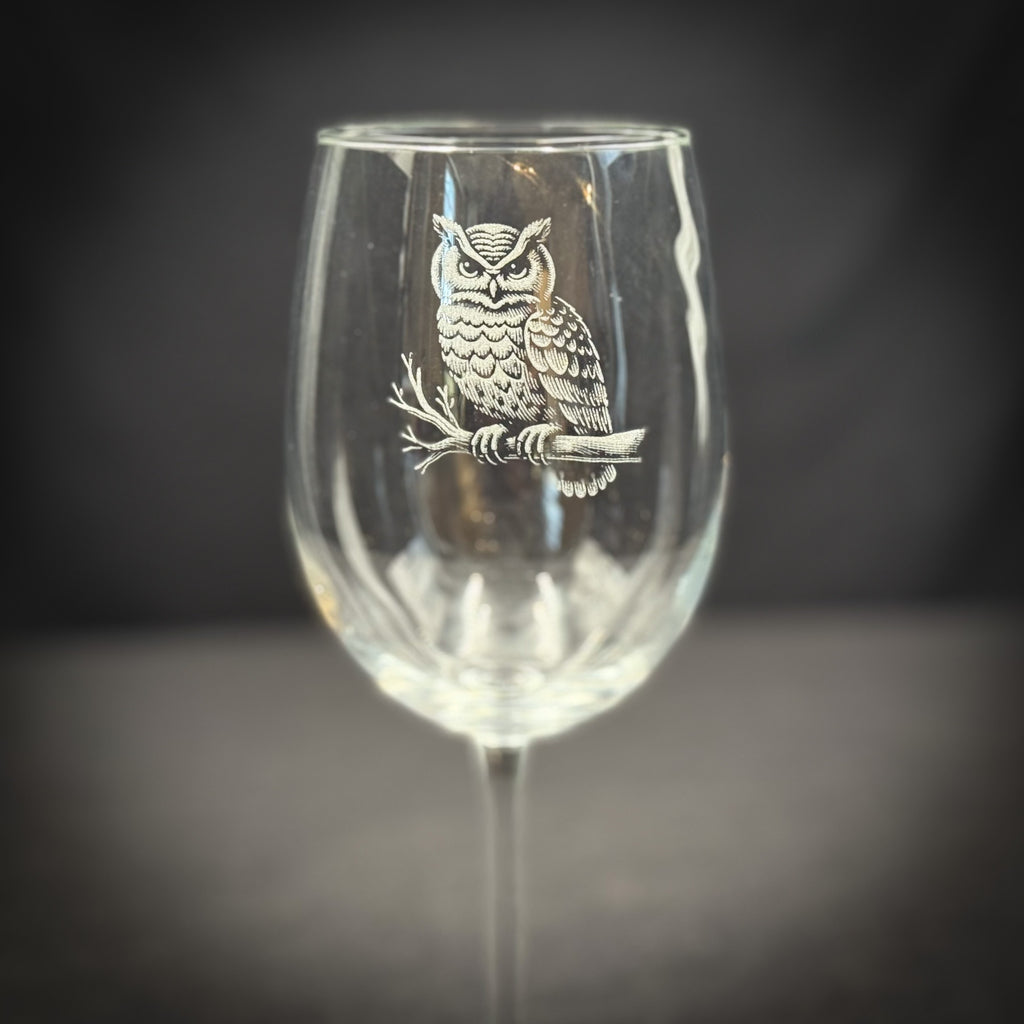 Owl - 19 oz Stemmed Wine Glass