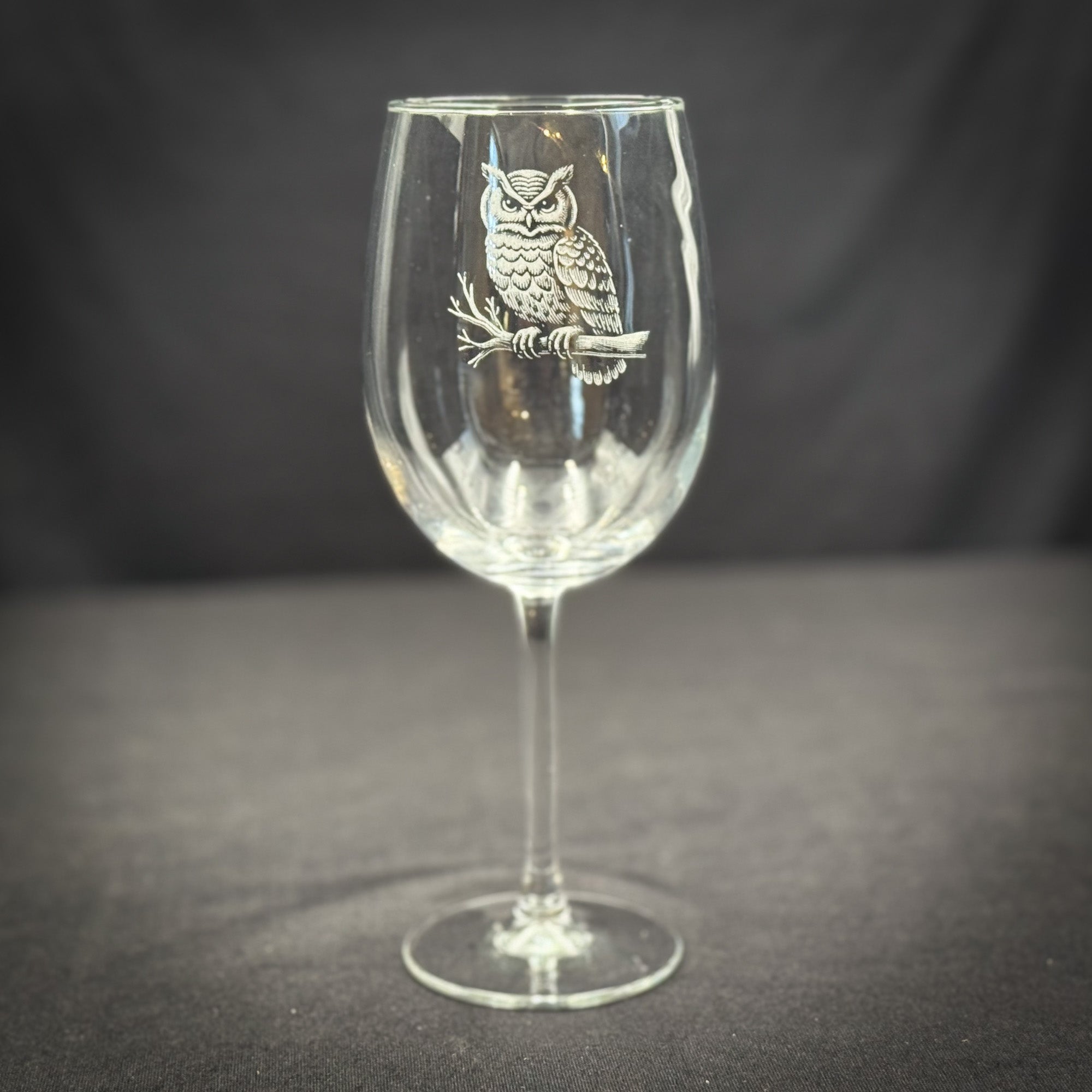 Owl - 19 oz Stemmed Wine Glass