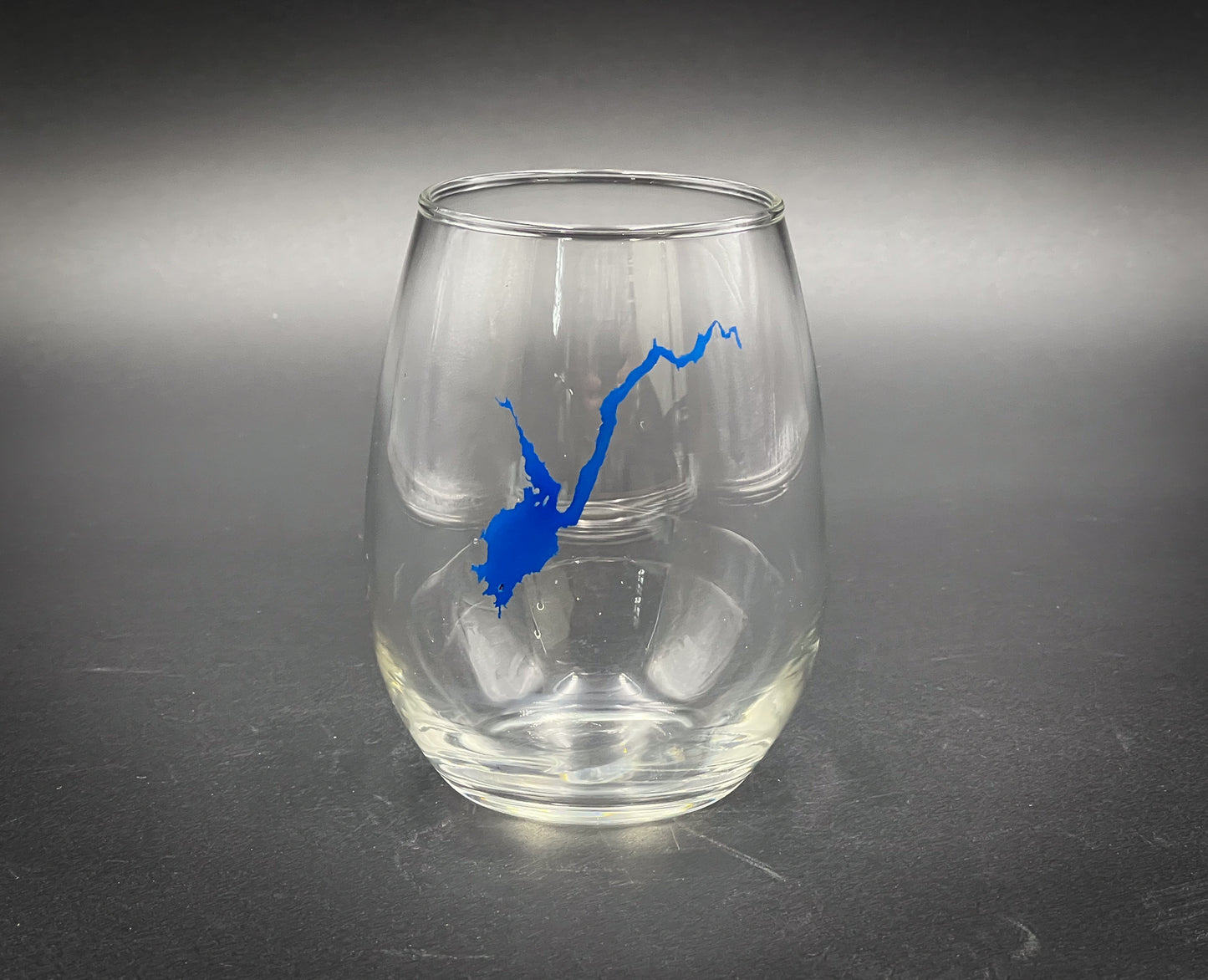 Make My Lake - Etched and hand painted 15 oz Stemless Wine Glass