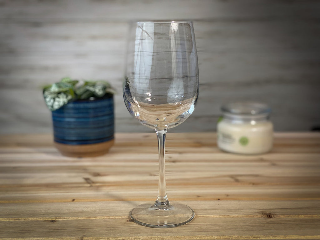 Trees and Mountain Scene - 19 oz Stemmed Wine Glass