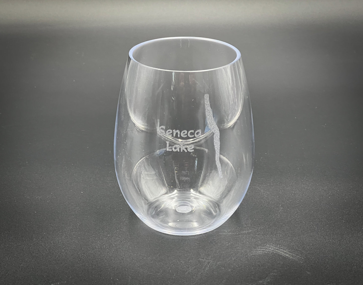 Make My Lake 15 oz stemless Unbreakable Wine Glass