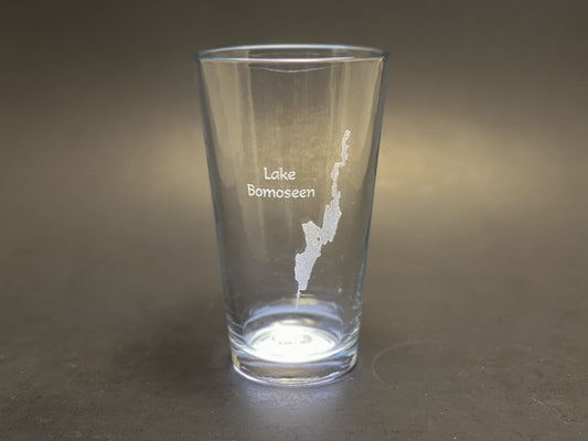 Lake Bomoseen - Vermont - Lake Life - Pint Glass