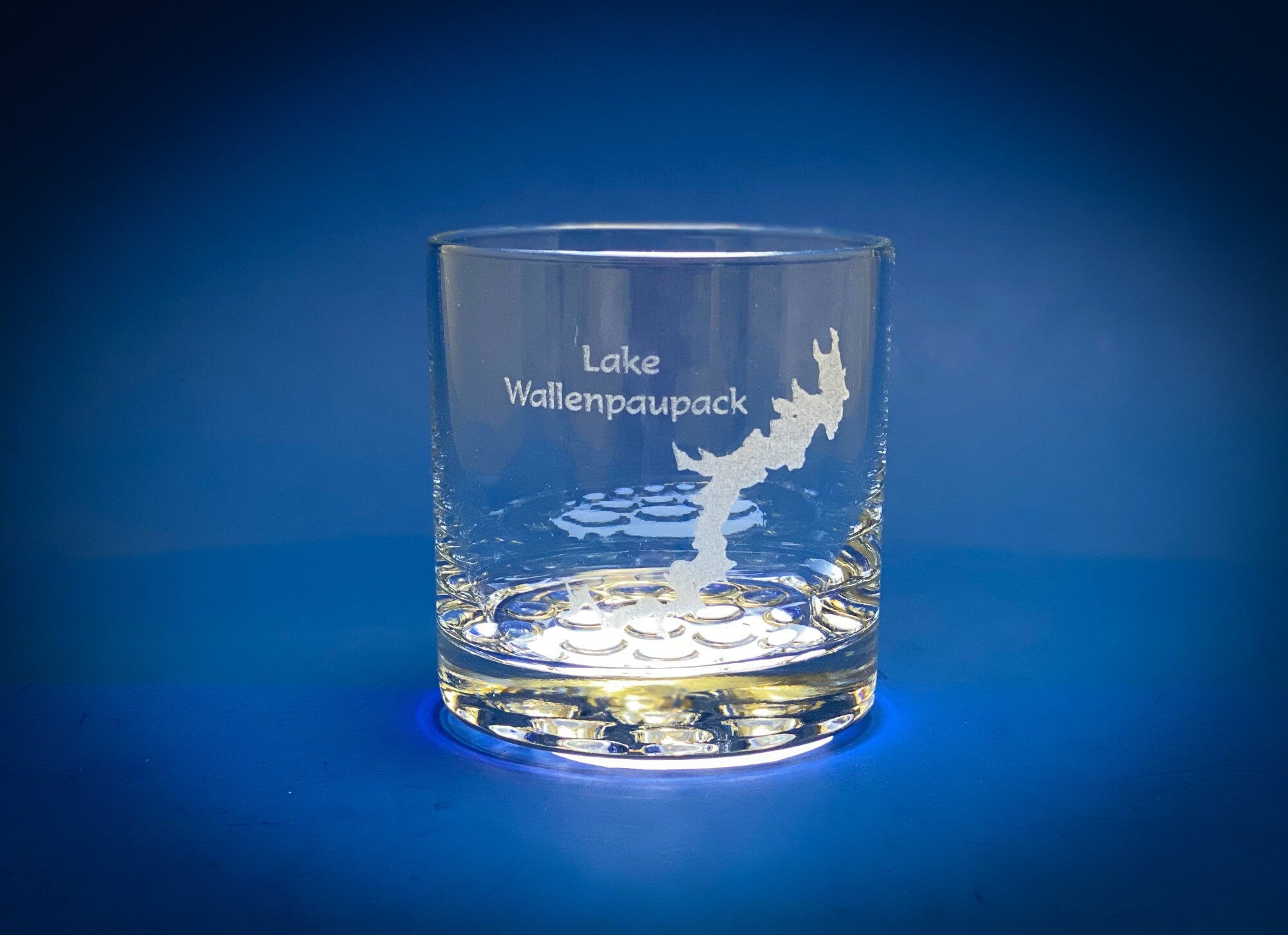 Lake Wallenpaupack Pennsylvania - Lake Life Gift - Etched 10.25 oz Rocks Glass